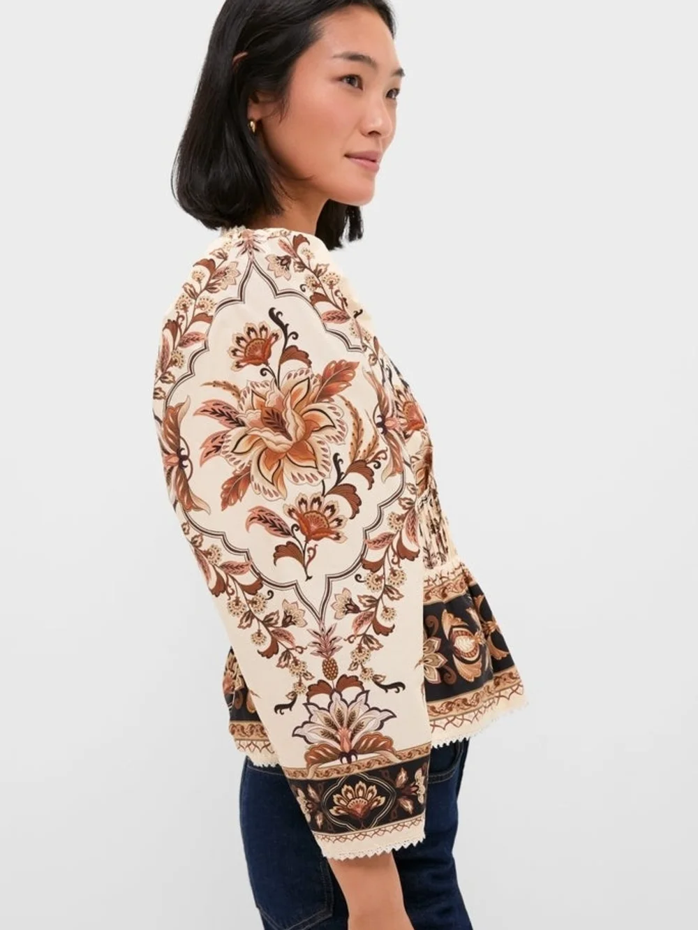FARM Rio Majestic Garden Lace Puff Sleeve Blouse.